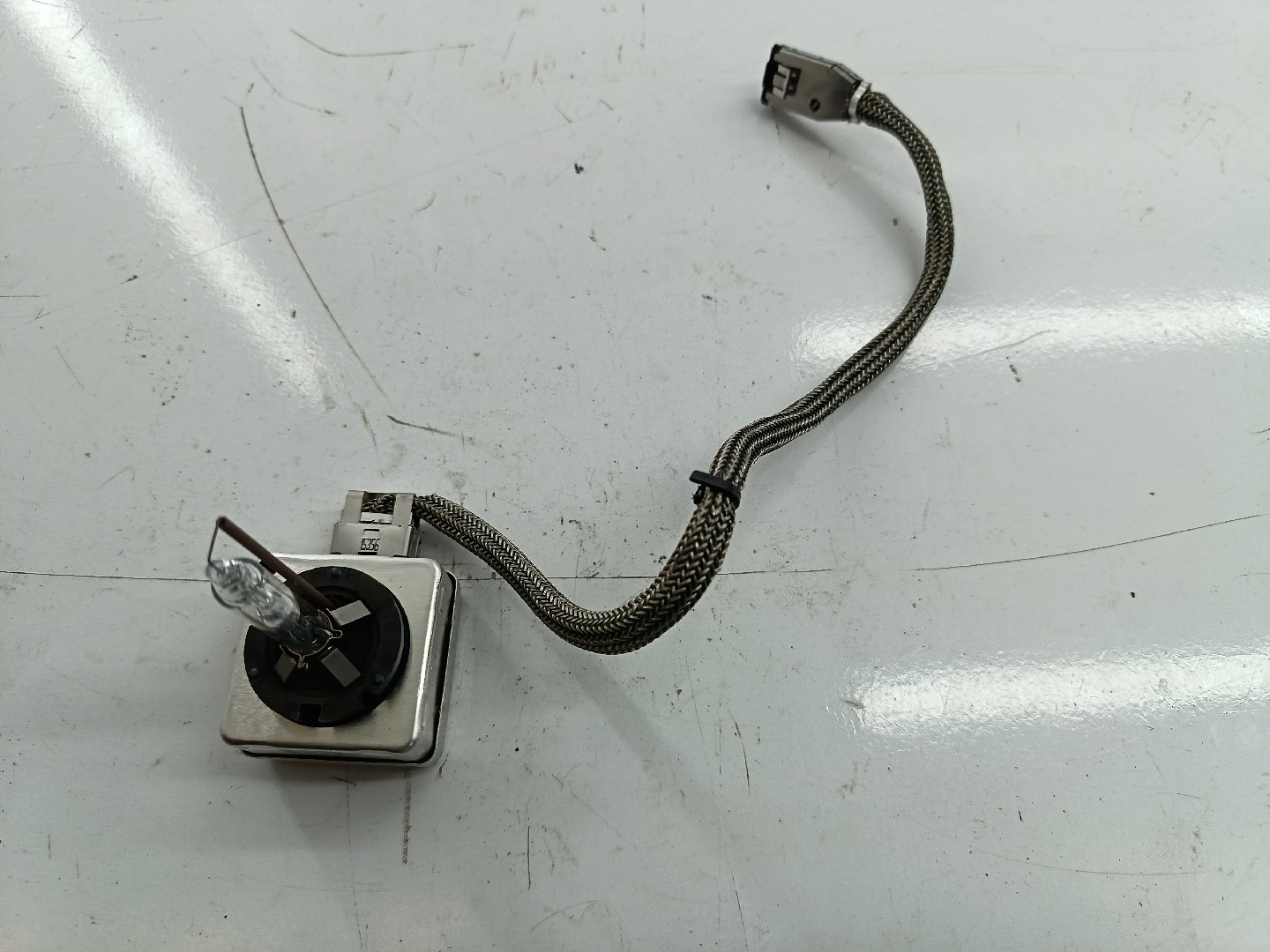 Lâmpada Xenon SEAT IBIZA IV (6J5, 6P1) | 08 - 17