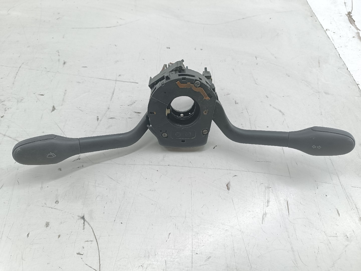 Comutador de piscas e limpa para-brisas VOLKSWAGEN GOLF III (1H1) | 91 - 98 Imagem-9