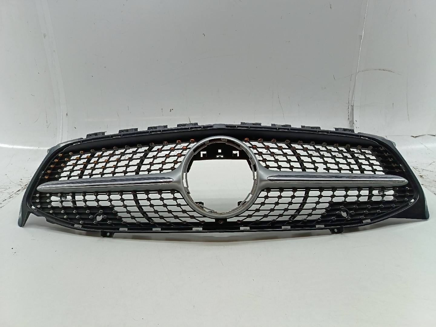 Grelha da Frente MERCEDES-BENZ CLA (C118) | 19 -  Imagem-7