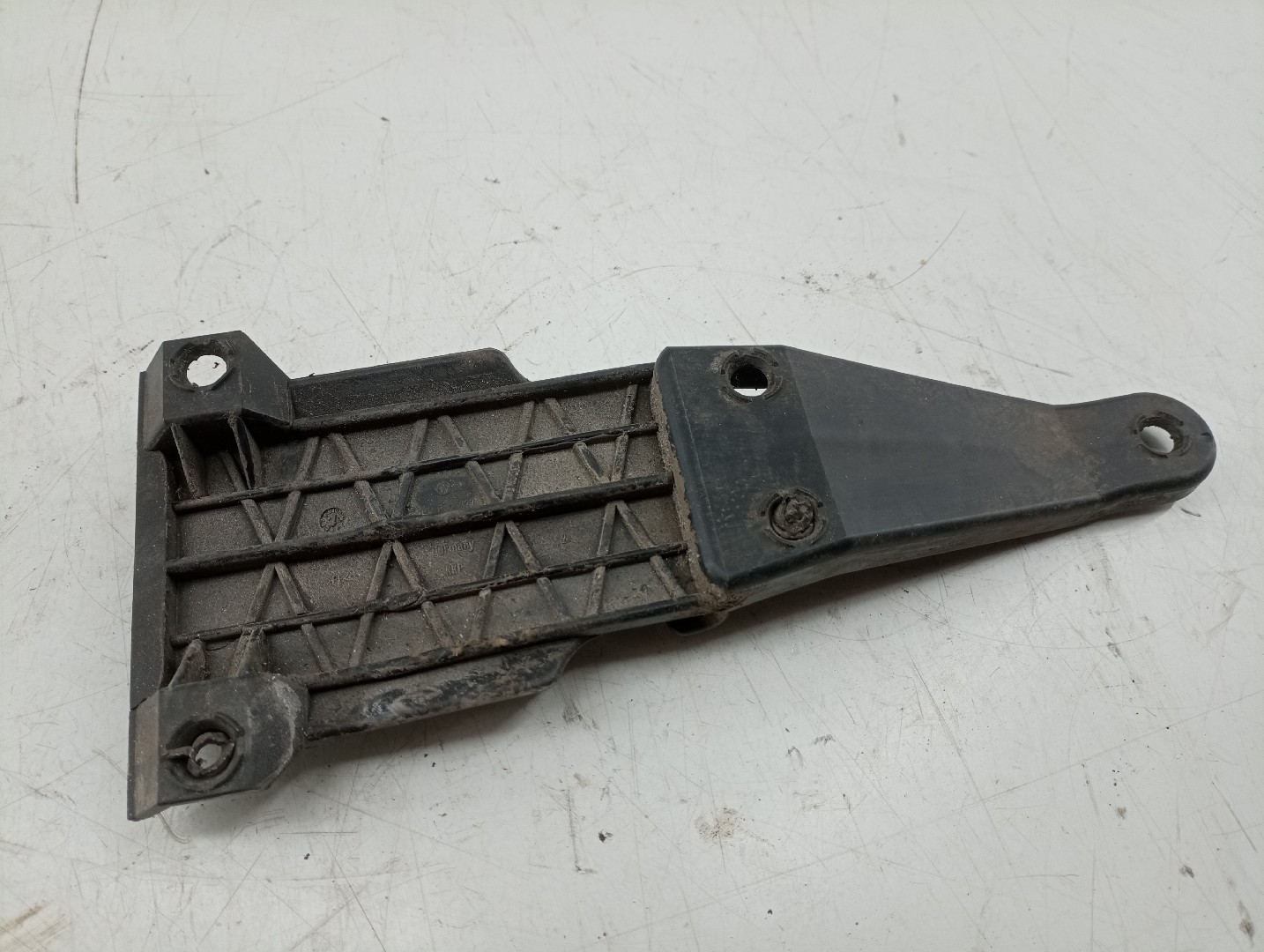 Guia de para-choques VOLKSWAGEN GOLF III (1H1) | 91 - 98