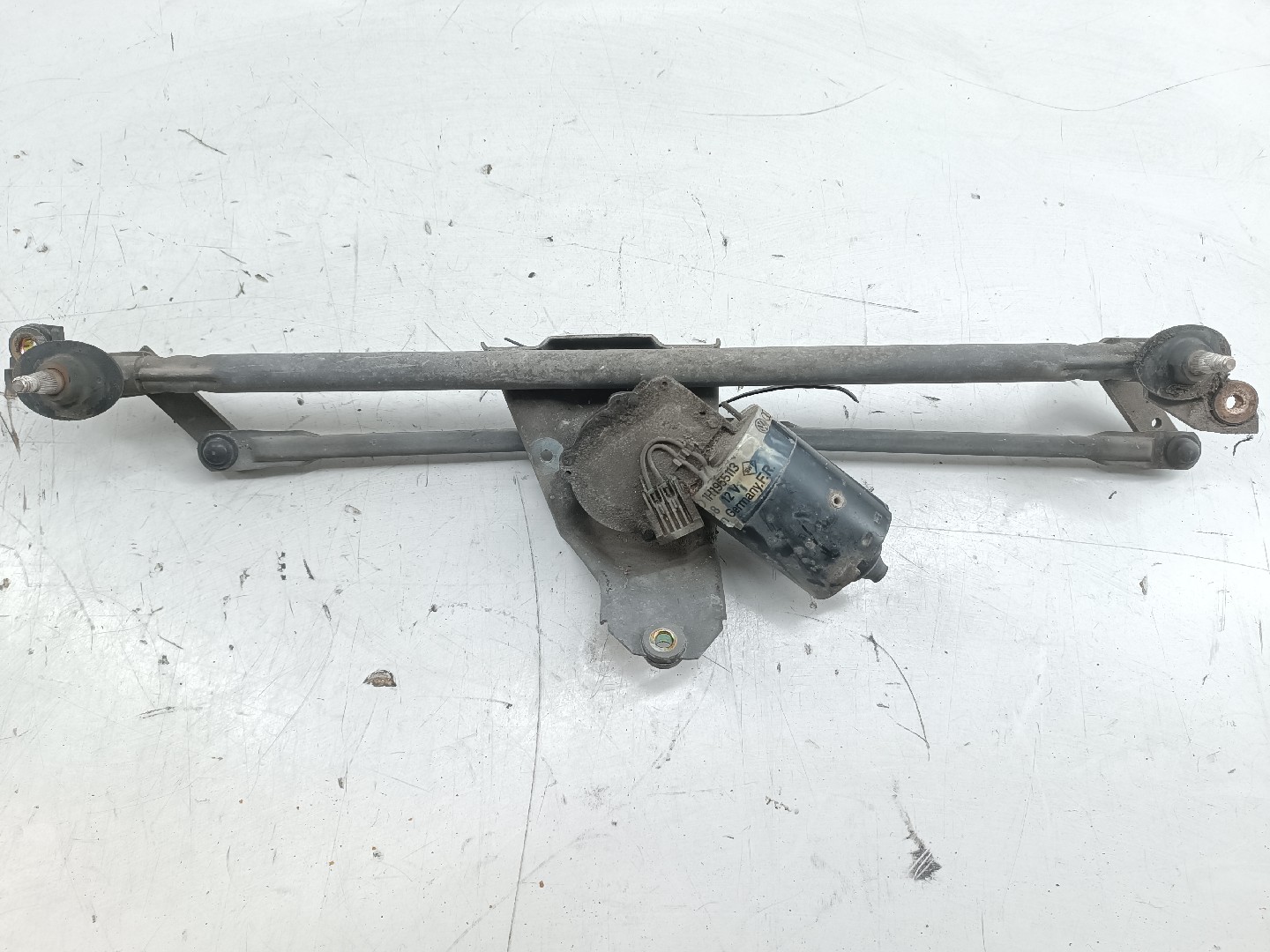Motor do Limpa Para-Brisas VOLKSWAGEN GOLF III (1H1) | 91 - 98