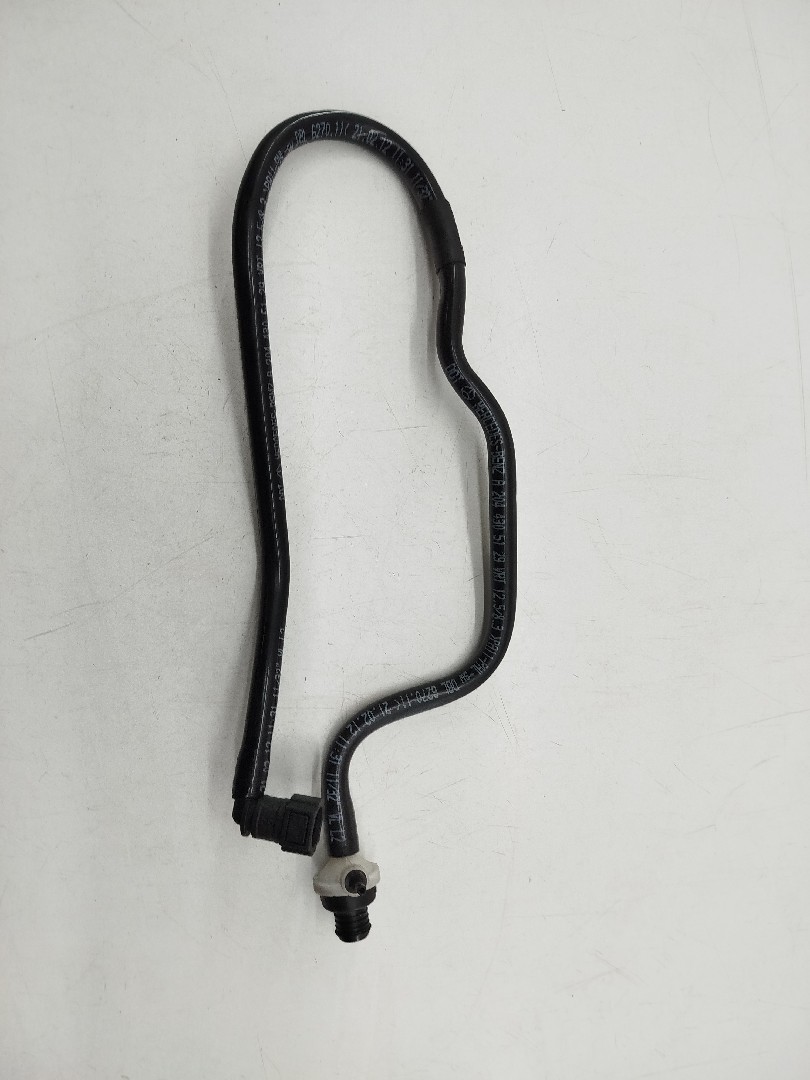 Tubo flexível de vacuo,sistema de travagem MERCEDES-BENZ C-CLASS (W204) | 07 - 15