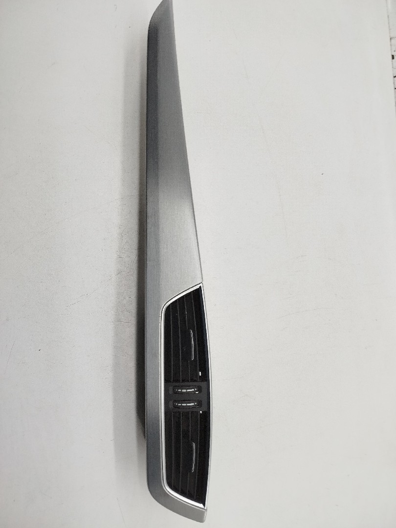 Friso do Tablier MERCEDES-BENZ C-CLASS (W204) | 07 - 15