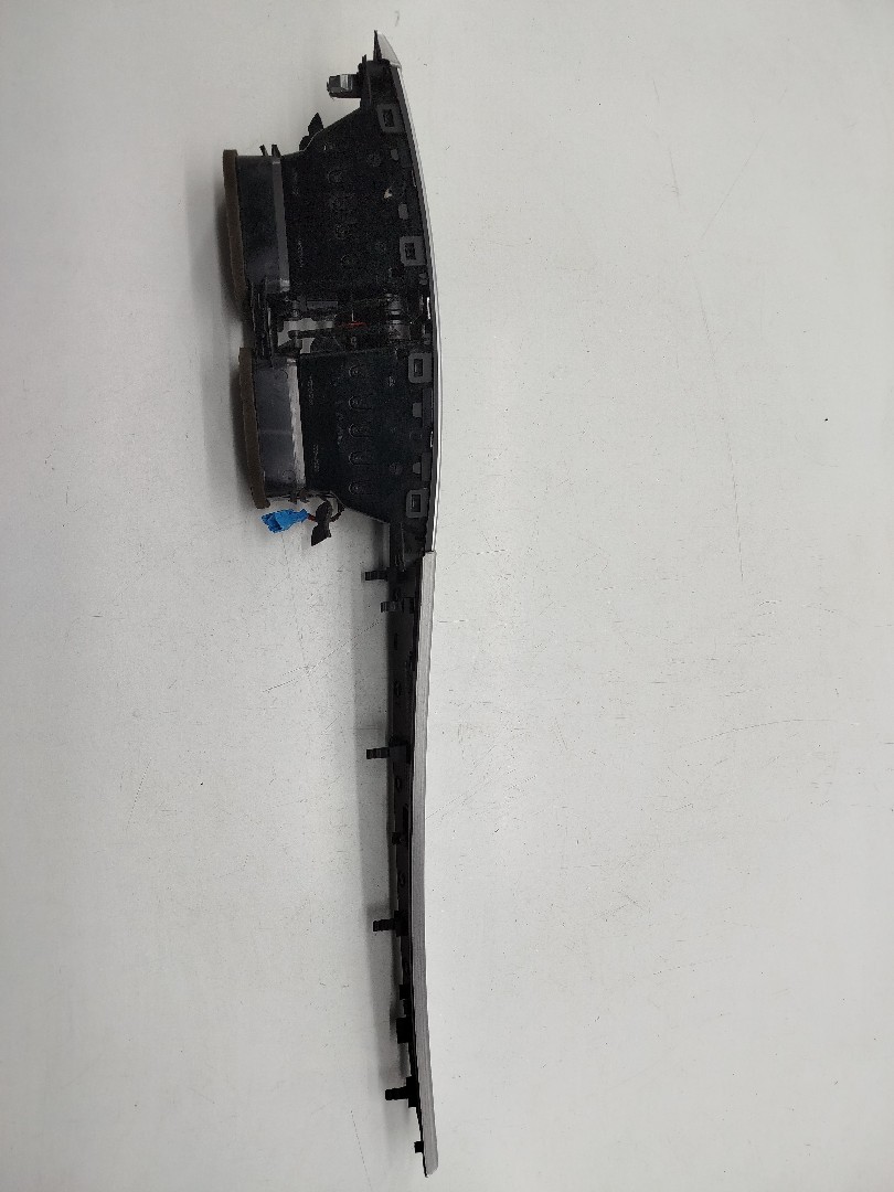 Friso do Tablier MERCEDES-BENZ C-CLASS (W204) | 07 - 15 Imagem-7
