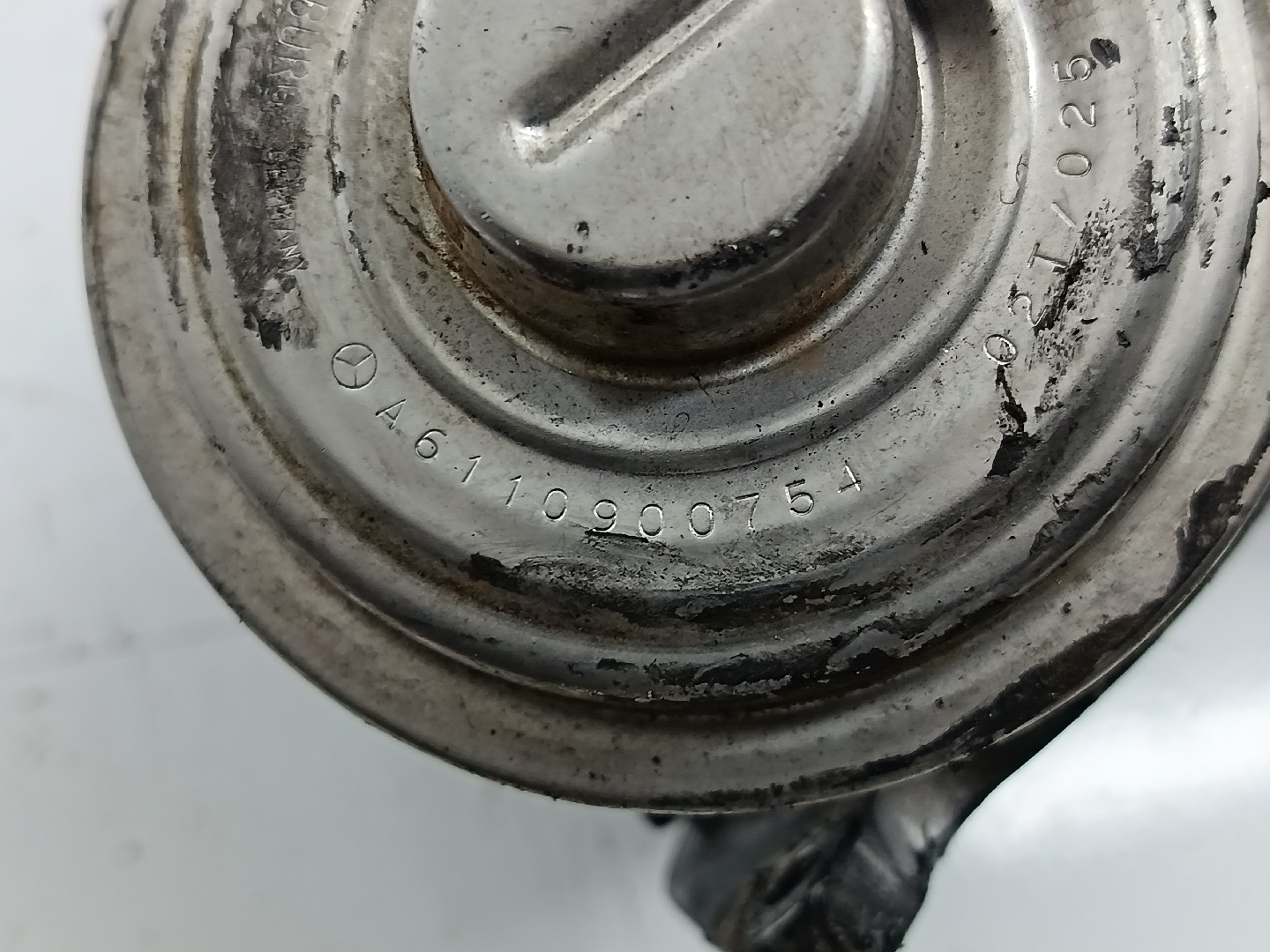 EGR Válvula MERCEDES-BENZ E-CLASS (W210) | 95 - 03 Imagem-3