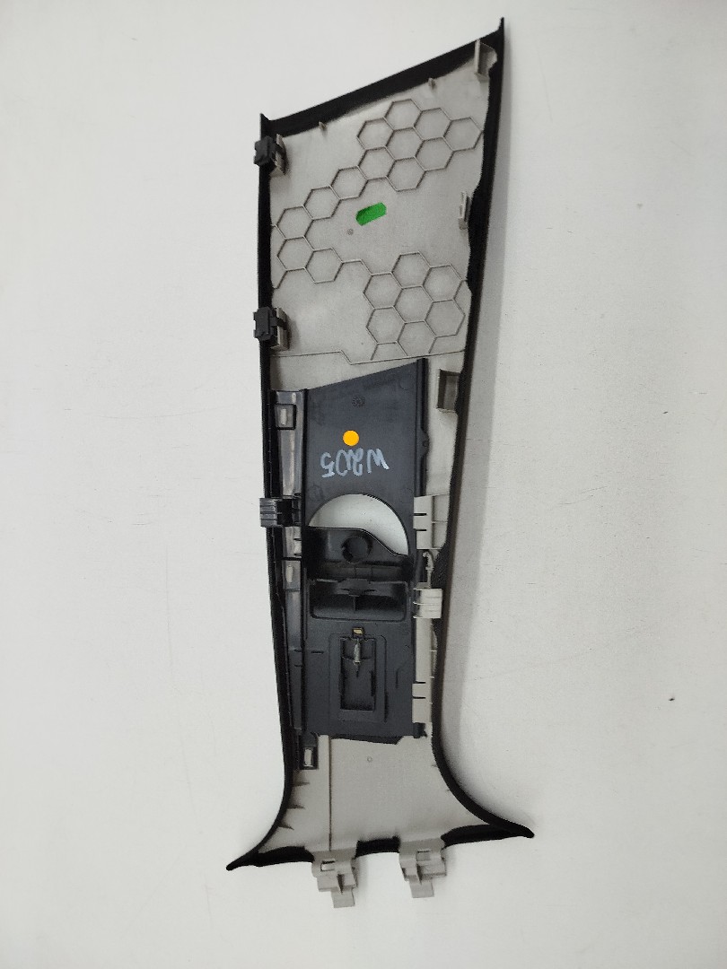 Acabamento de pilar superior do cinto MERCEDES-BENZ C-CLASS T-Model (S205) | 14 -  Imagem-1