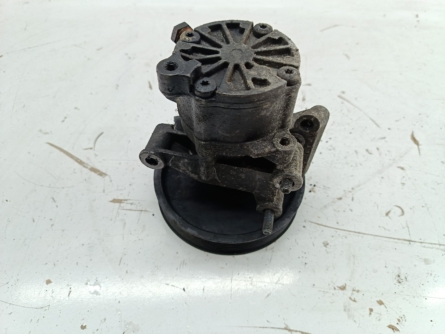 Bomba de direção MERCEDES-BENZ E-CLASS (W210) | 95 - 03 Imagem-5