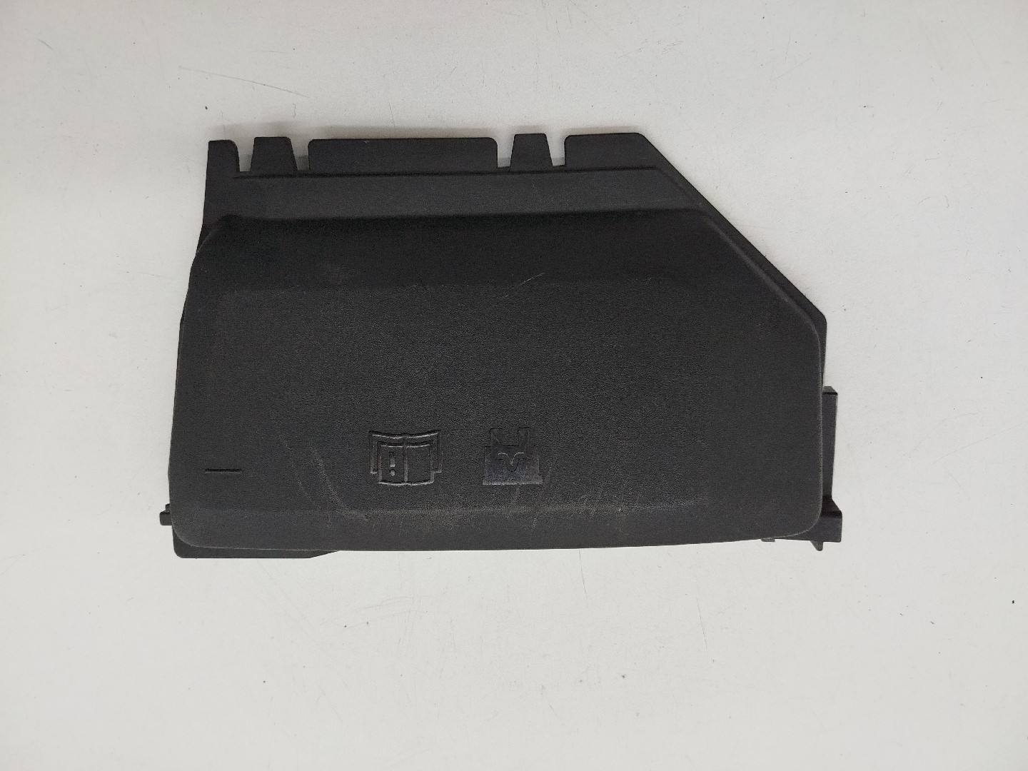 Tampa de caixa de fusiveis LAND ROVER RANGE ROVER EVOQUE (L538) | 11 - 