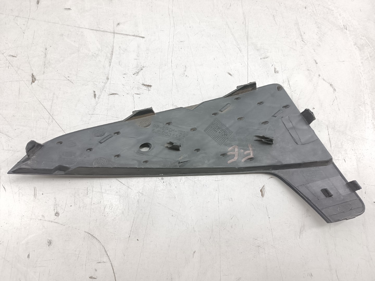 Acabamento de Para-Choques SEAT IBIZA IV SPORTCOUPE (6J1, 6P5) | 08 - 18