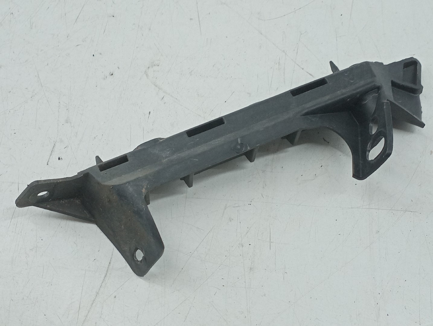 Suporte de montagem de para-choques SEAT IBIZA IV SPORTCOUPE (6J1, 6P5) | 08 - 18 Imagem-2