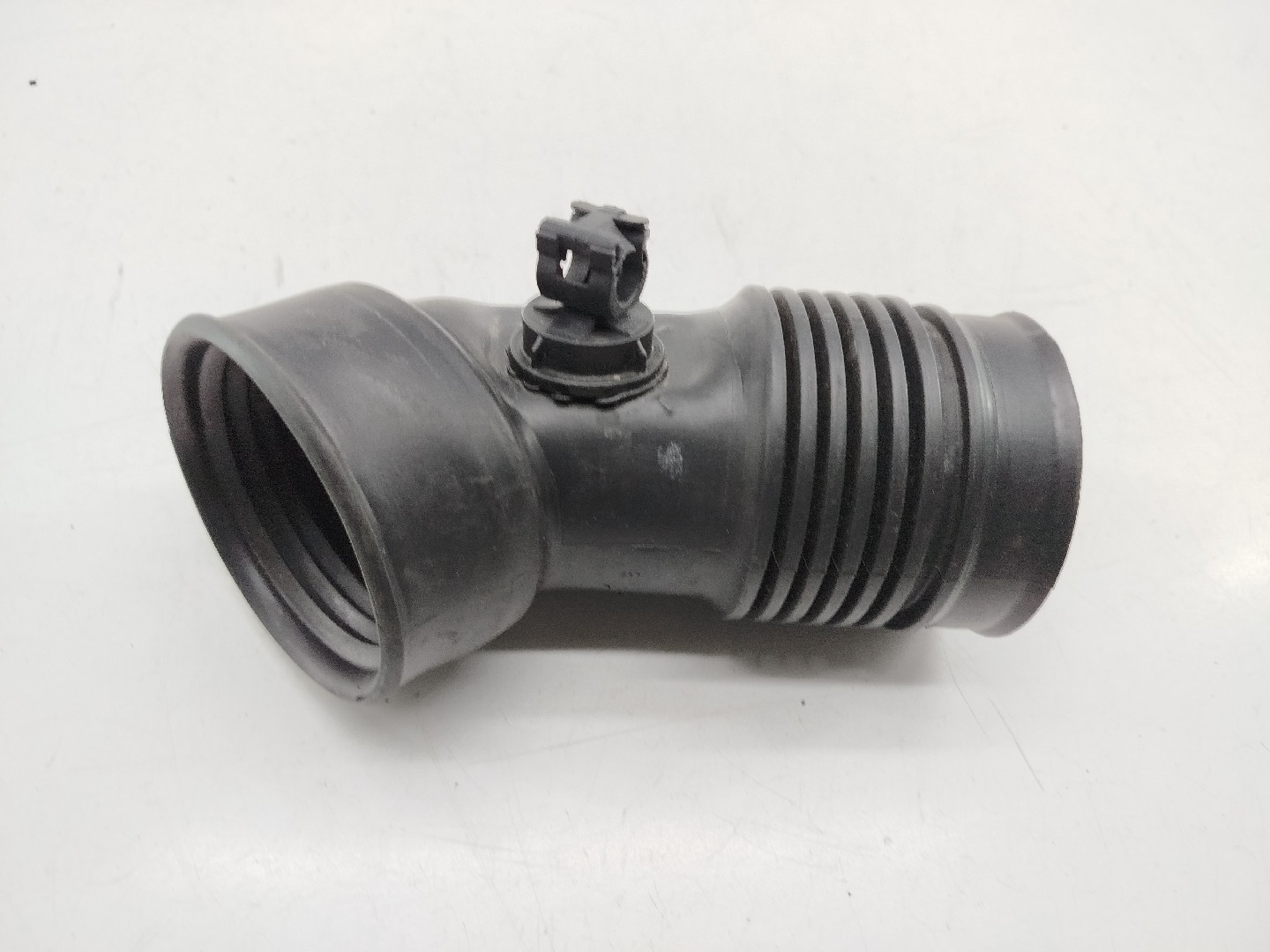 Tubagem do Intercooler PEUGEOT 208 II (UB_, UP_, UW_, UJ_) | 19 -  Imagem-1