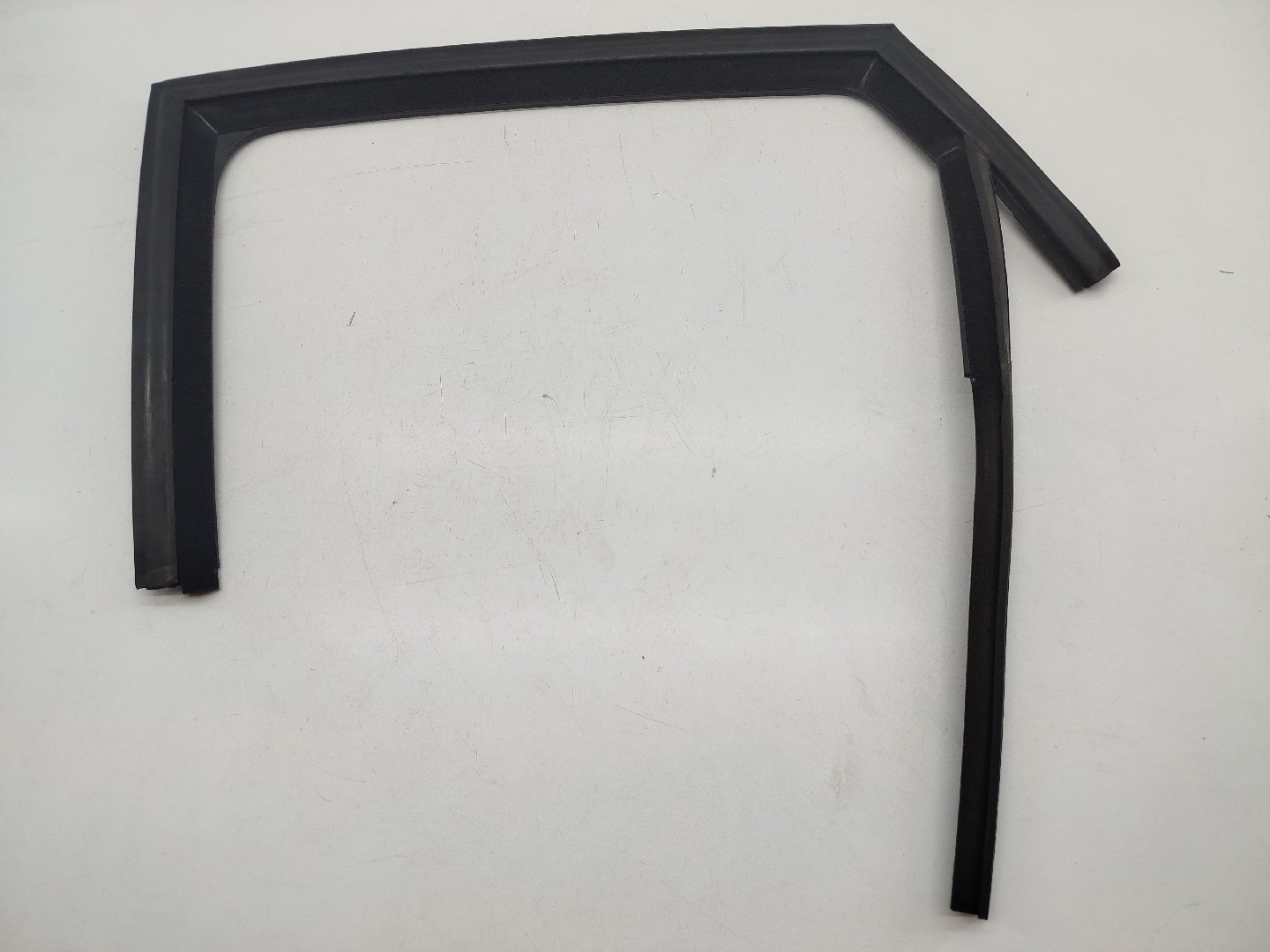 Borracha de porta FORD FOCUS IV (HN) | 18 - 