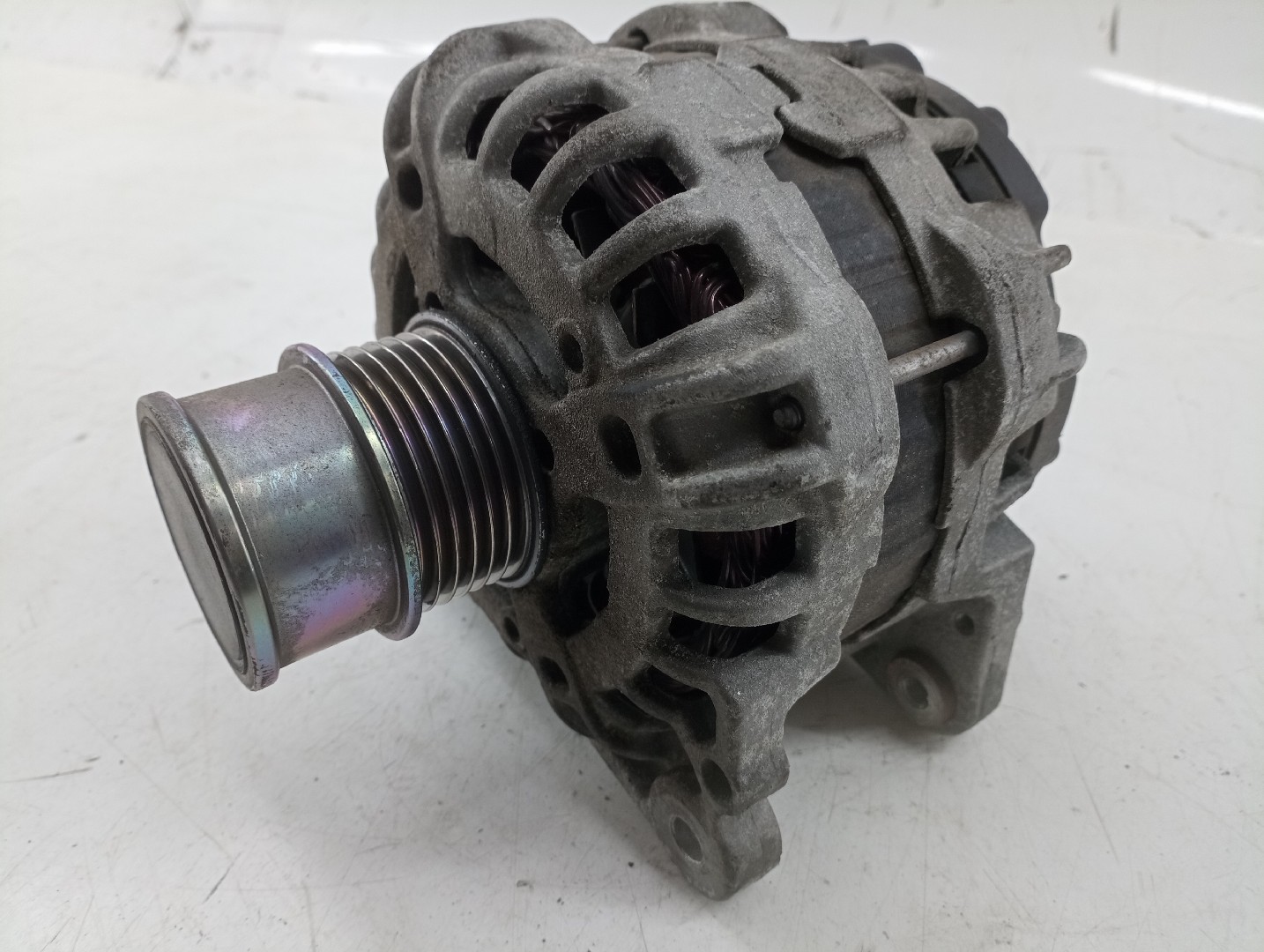 Alternador SEAT IBIZA IV SPORTCOUPE (6J1, 6P5) | 08 - 18 Imagem-3