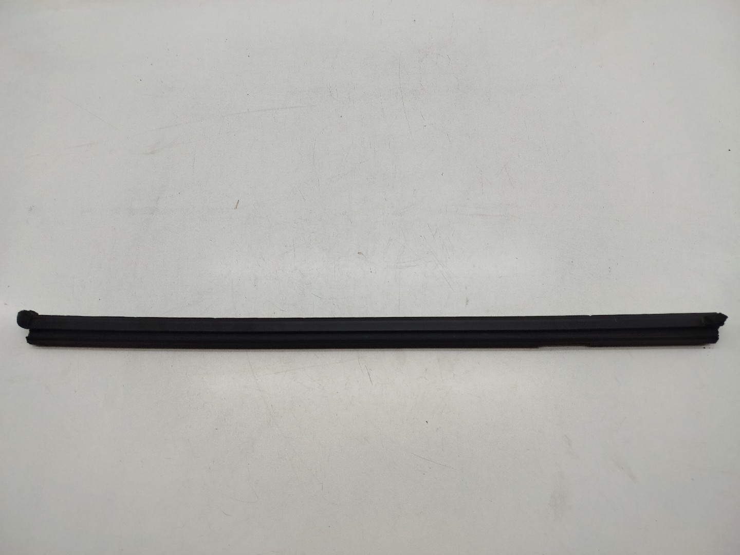 Raspador de vidro FORD FOCUS IV (HN) | 18 -  Imagem-3