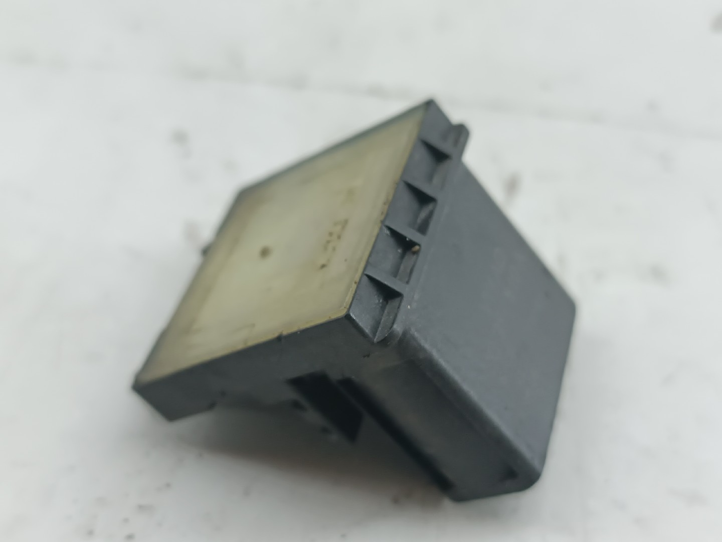 Sensor do pedal de embraiagem SEAT IBIZA IV SPORTCOUPE (6J1, 6P5) | 08 - 18 Imagem-3