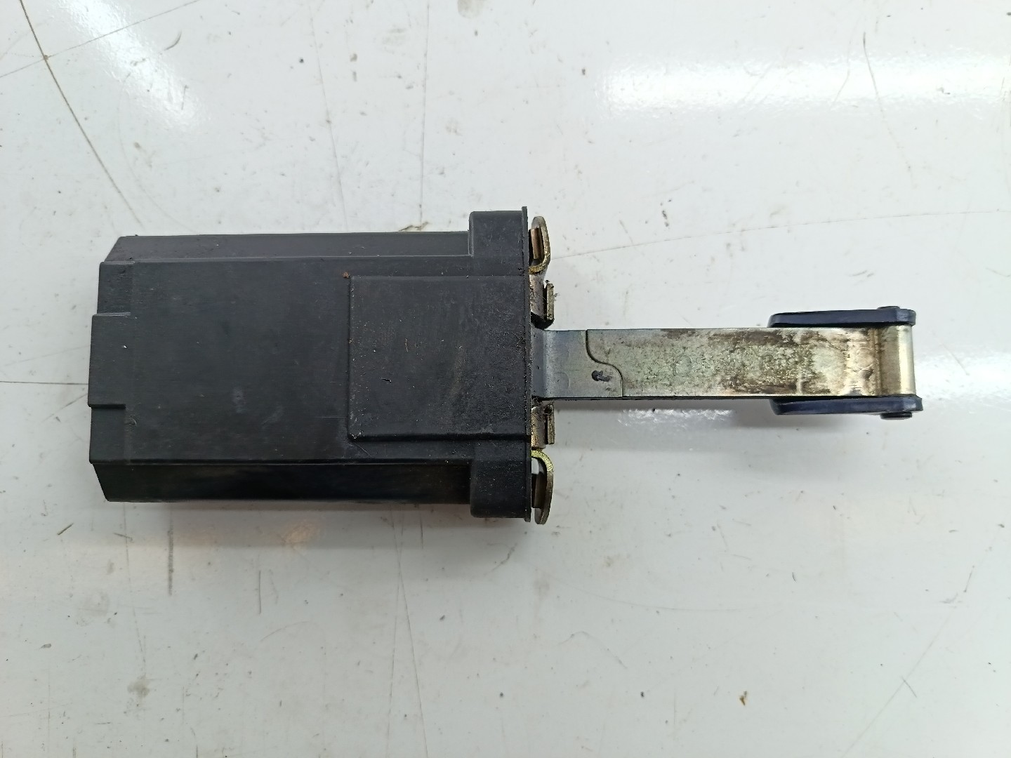 Esticador  / Limitador de porta MERCEDES-BENZ E-CLASS (W210) | 95 - 03 Imagem-5