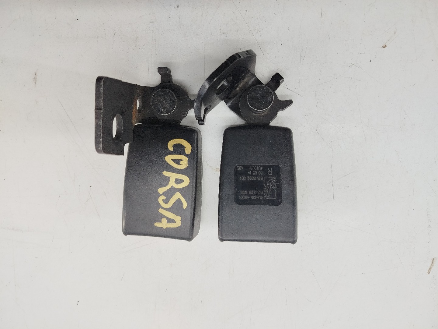 Encaixe cinto traseiro OPEL CORSA D (S07) | 06 - 14