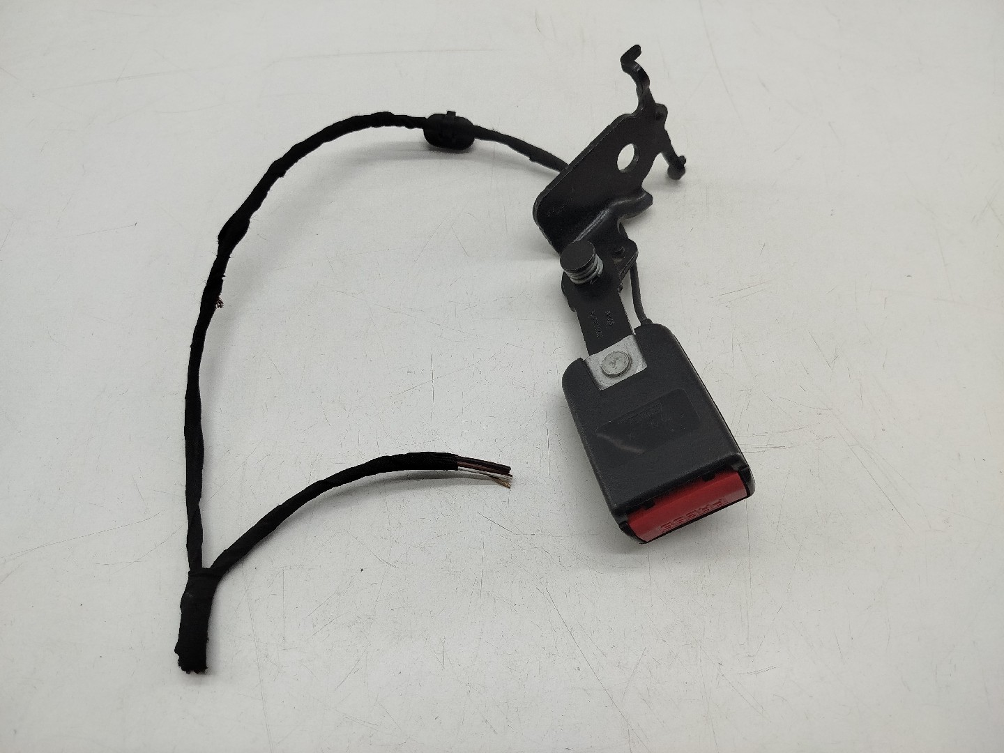 Encaixe cinto traseiro RENAULT MEGANE III Grandtour (KZ0/1) | 08 - 