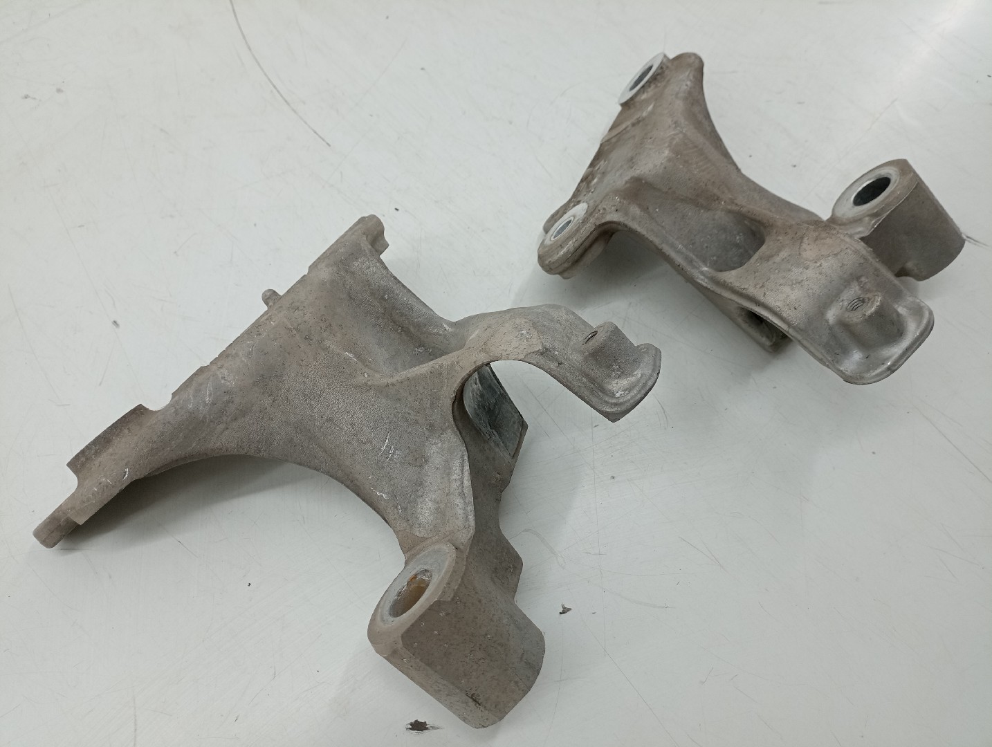 Soporte del motor OPEL CORSA E (X15) | 14 -  Imagem-1