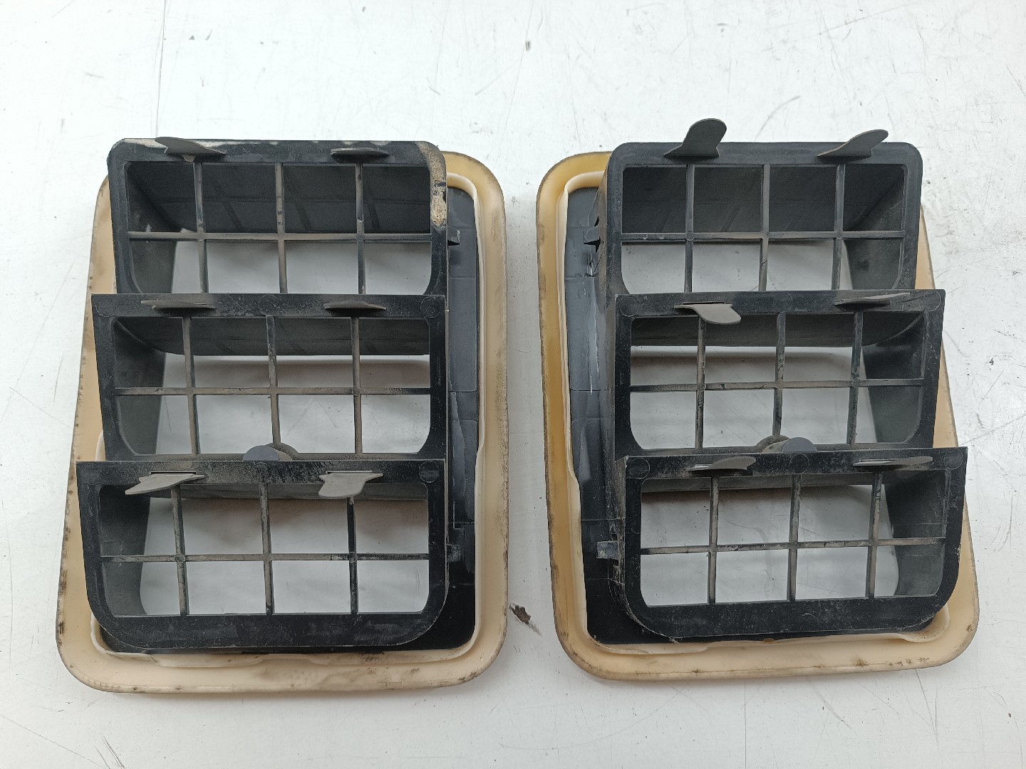 Painel de Ventilação da Carroceria PEUGEOT 308 SW II | 14 -  Imagem-2