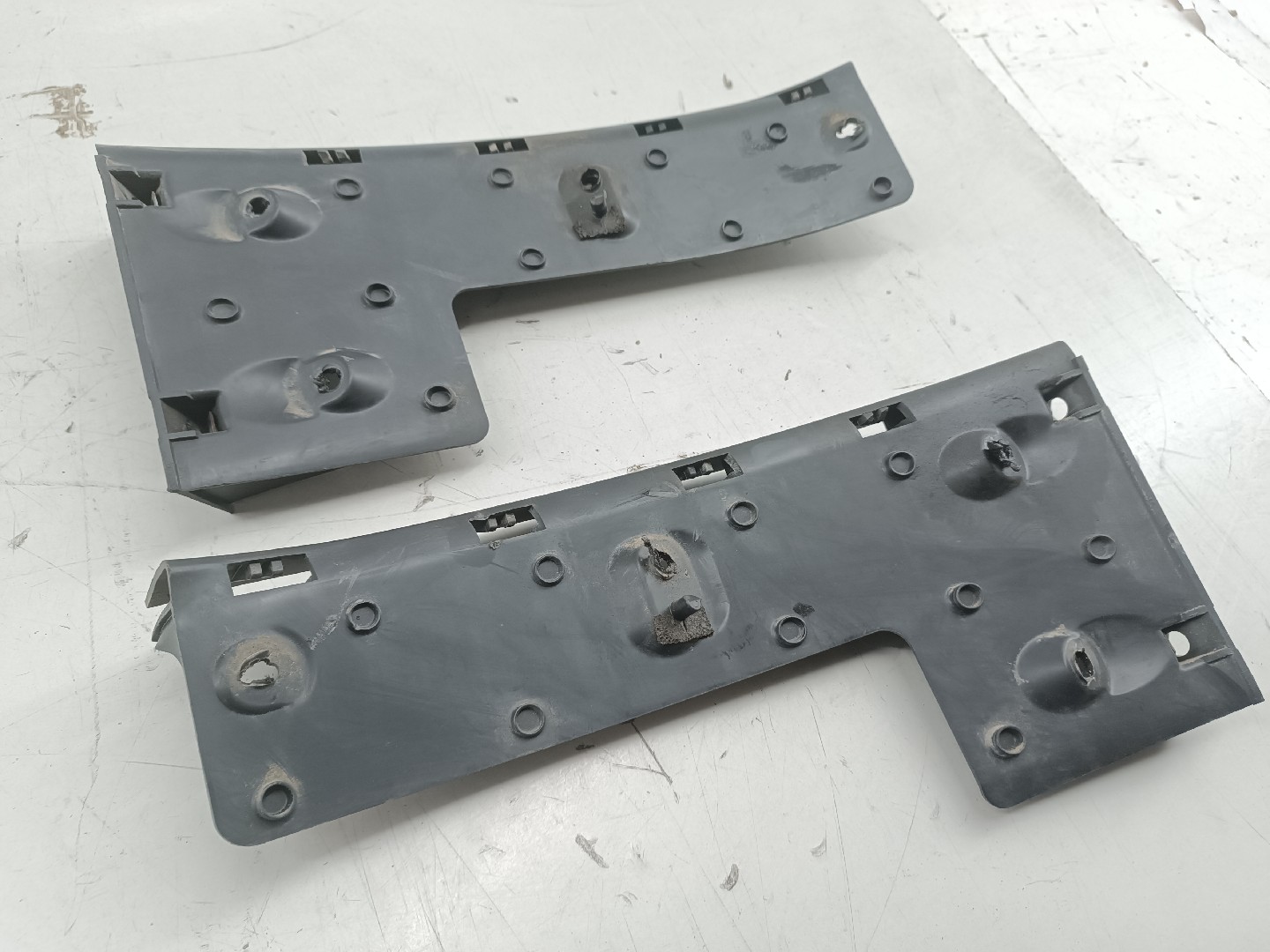 Guia de para-choques FORD S-MAX (WA6) | 06 - 14 Imagem-5