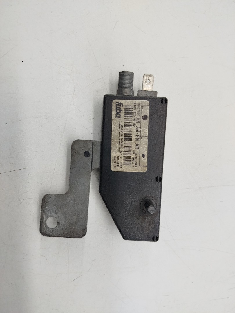 Amplificador de antena MERCEDES-BENZ M-CLASS (W163) | 98 - 05