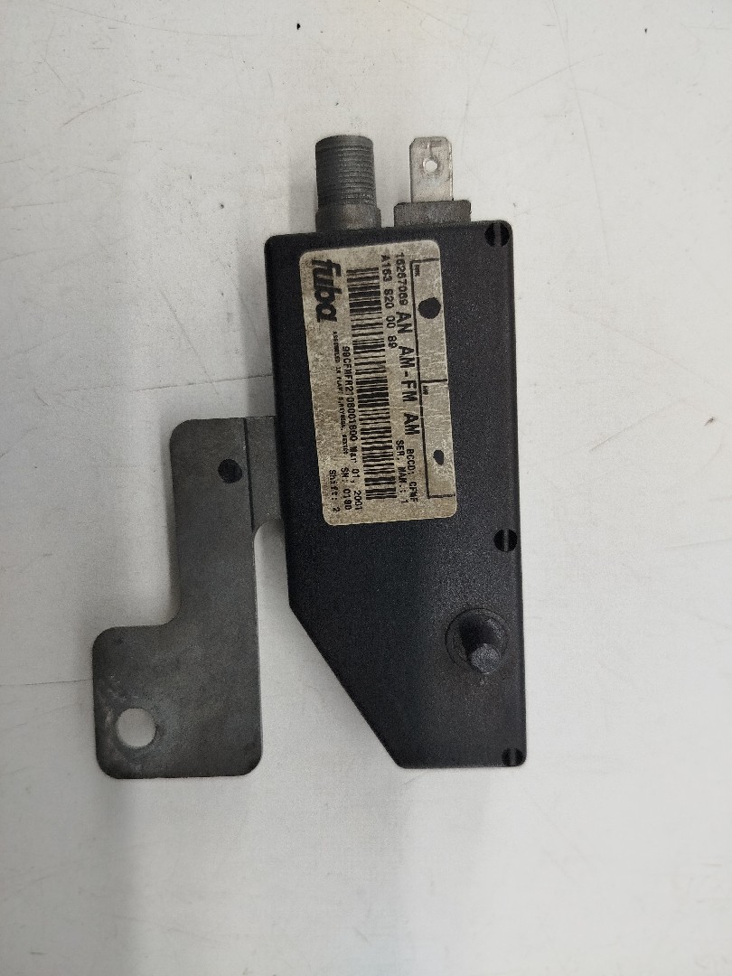 Amplificador de antena MERCEDES-BENZ M-CLASS (W163) | 98 - 05 Imagem-6