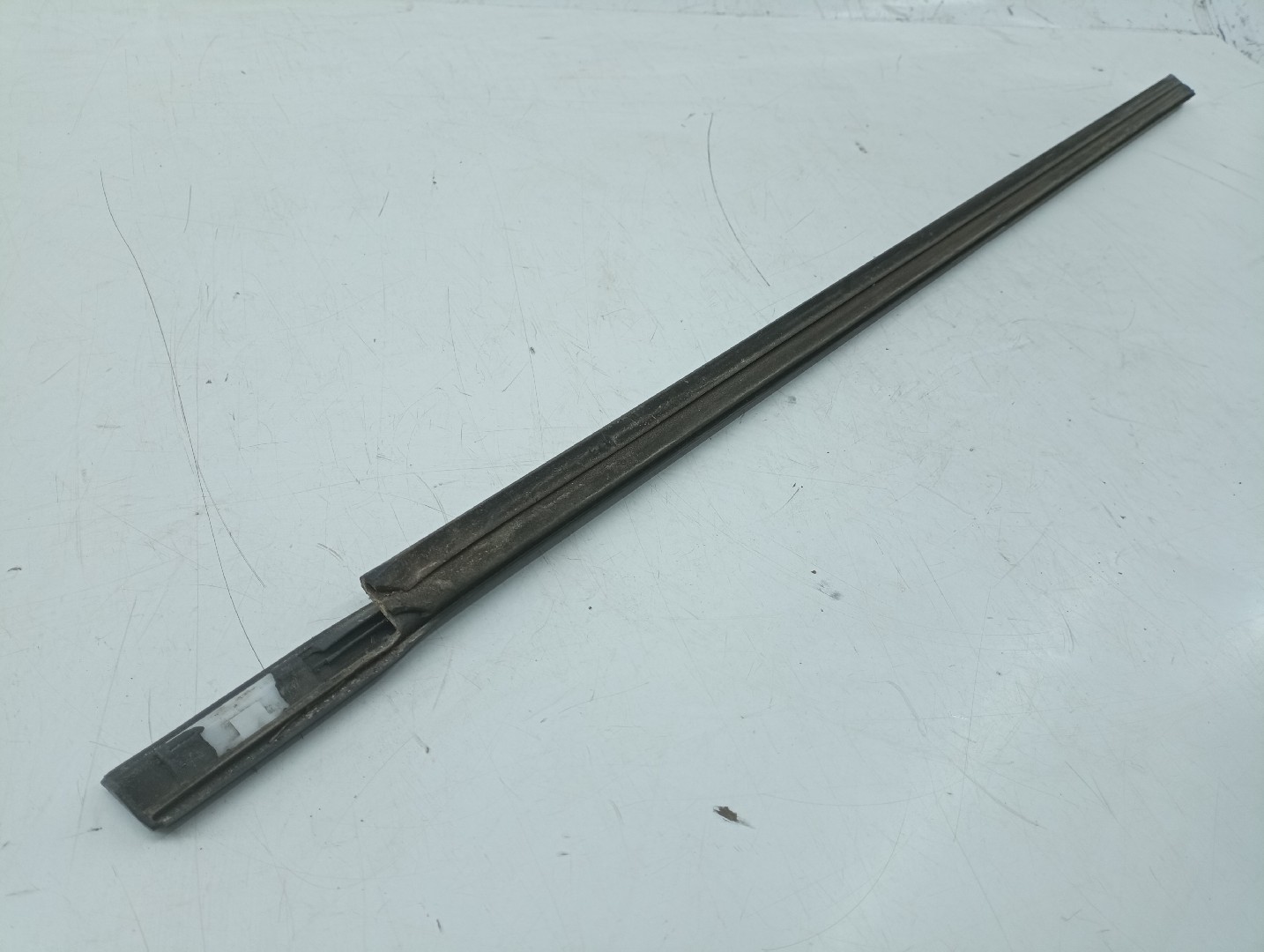 Raspador de vidro FORD S-MAX (WA6) | 06 - 14 Imagem-1