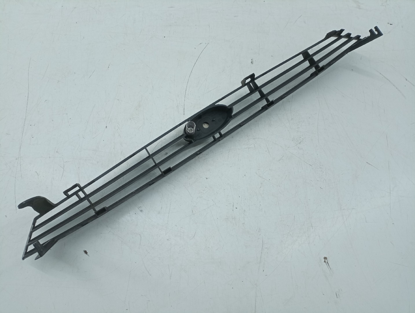Grelha da Frente FORD FOCUS (DAW, DBW) | 98 - 09