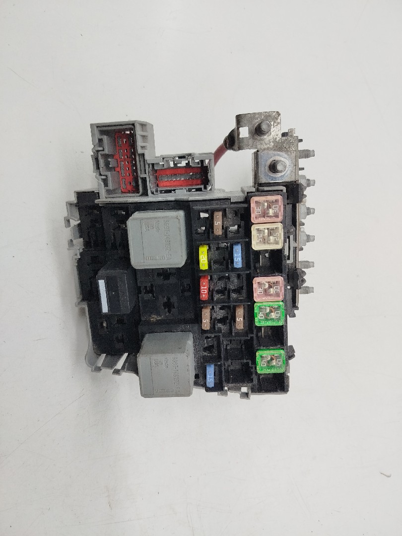 Caixa de fusíveis e relés FORD S-MAX (WA6) | 06 - 14