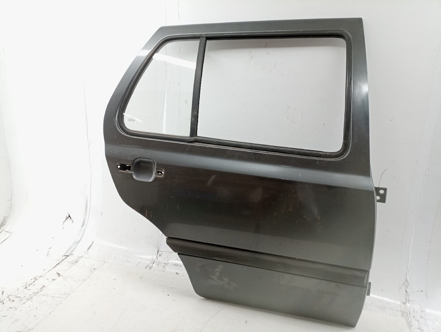 Rear Door Right VOLKSWAGEN GOLF III (1H1) | 91 - 98 Imagem-5