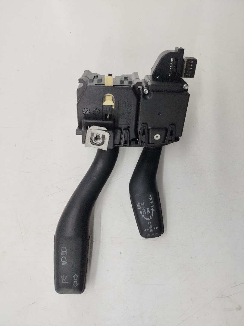 Comutador de piscas AUDI A3 Sportback (8PA) | 04 - 15