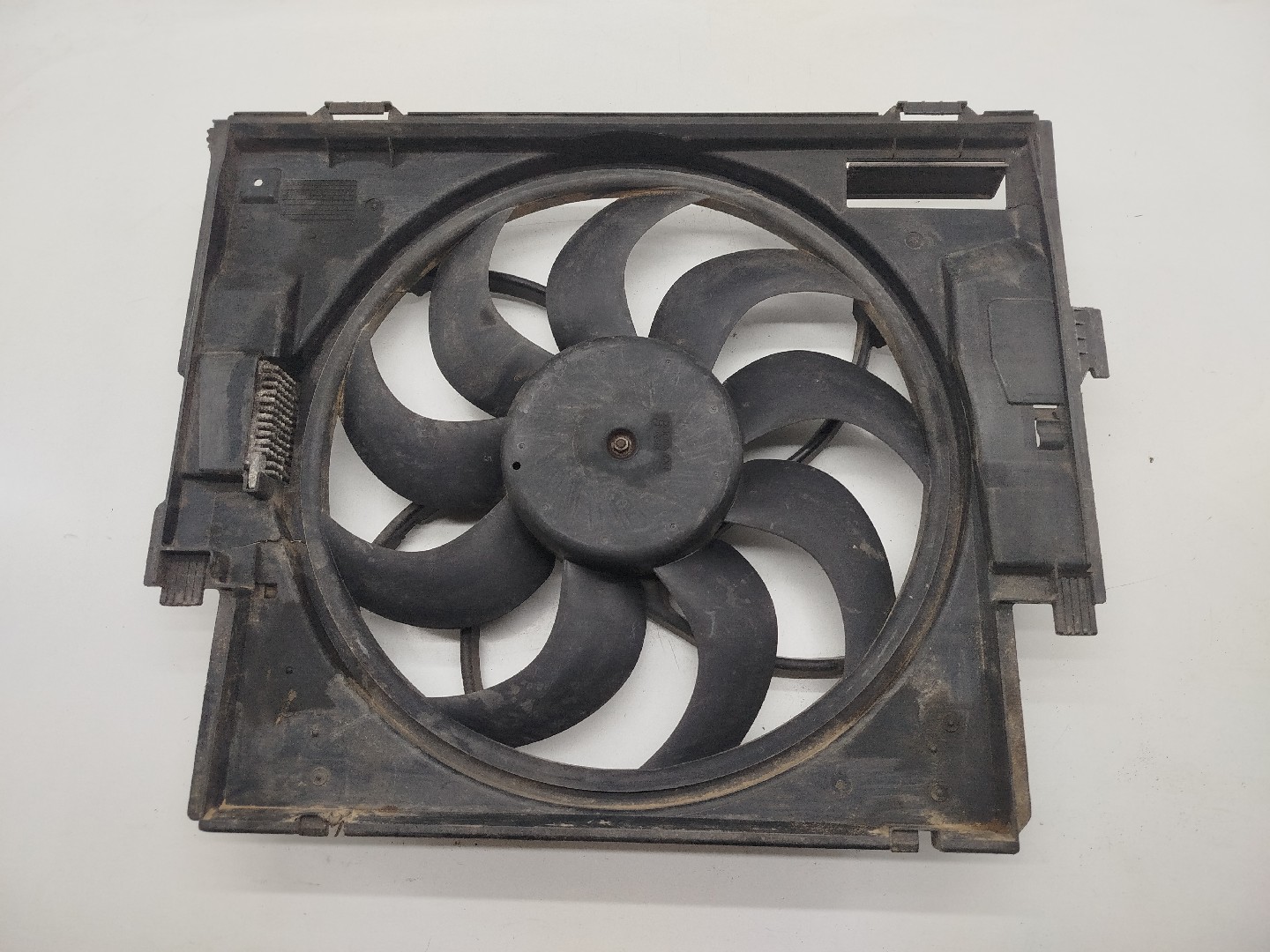 Termo ventilador BMW 1 (F20) | 11 - 19 Imagem-4