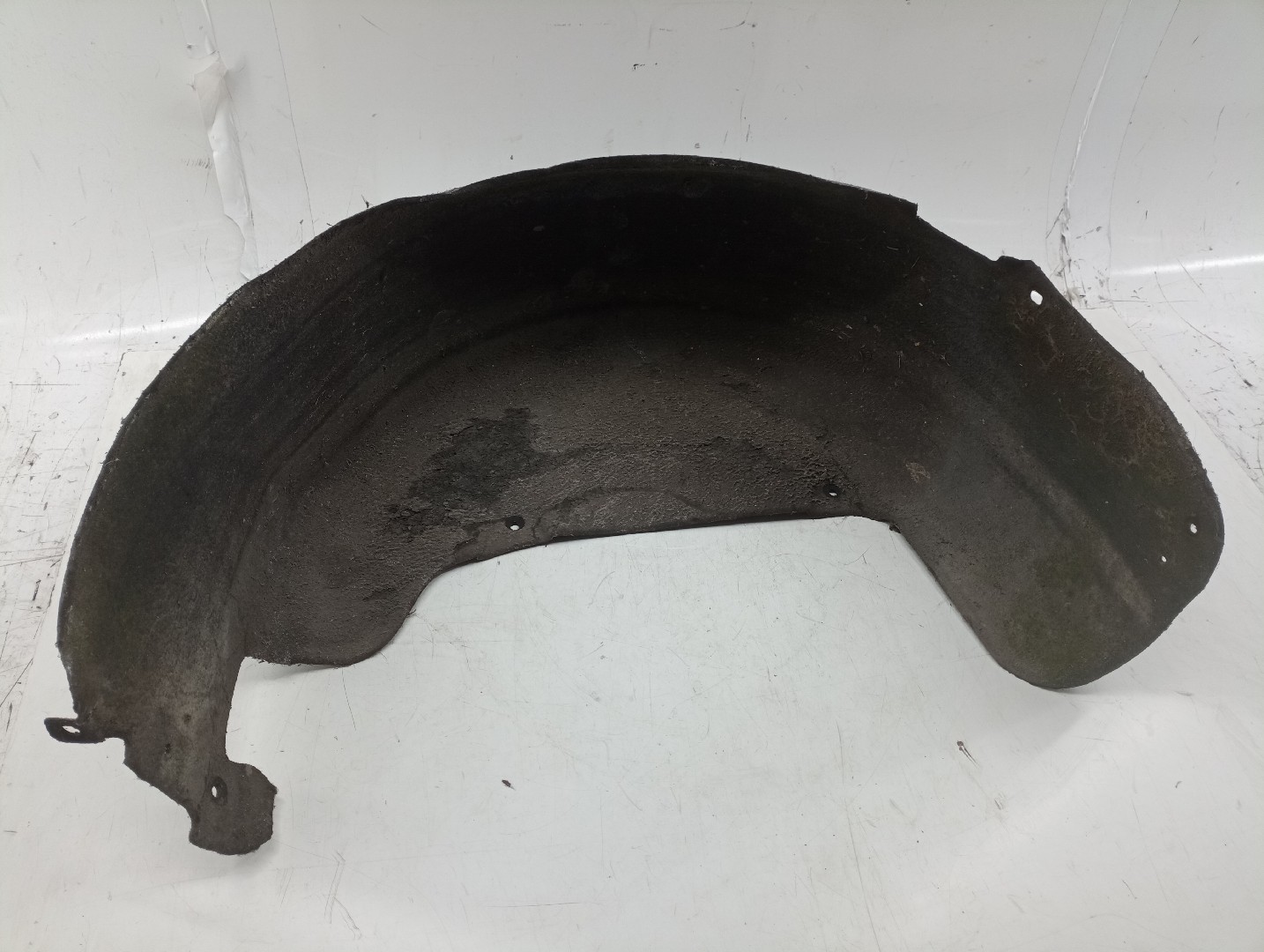 Cava de Roda Traseira Esquerda PEUGEOT 508 SW I (8E_) | 10 - 18