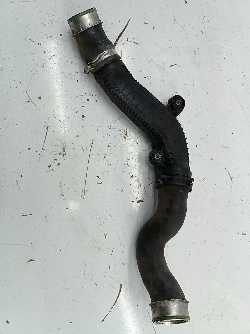 Tubagem do Intercooler AUDI A3 Sportback (8PA) | 04 - 15 Imagem-3