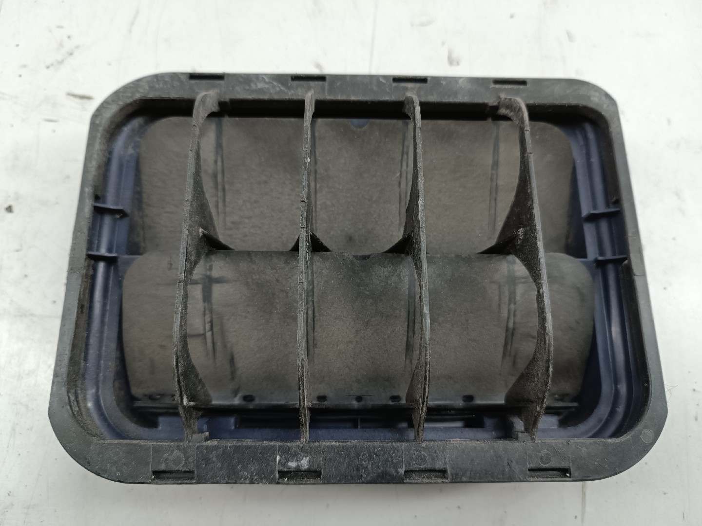 Painel de Ventilação da Carroceria PEUGEOT 508 SW I (8E_) | 10 - 18 Imagem-2