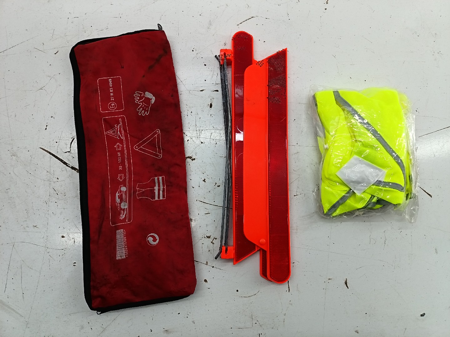 Triangulo RENAULT CAPTUR I (J5_, H5_) | 13 -  Imagem-1