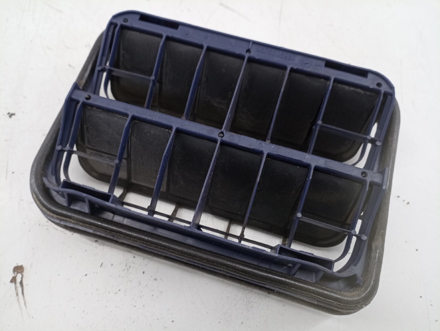 Painel de Ventilação da Carroceria PEUGEOT 508 SW I (8E_) | 10 - 18 Imagem-4