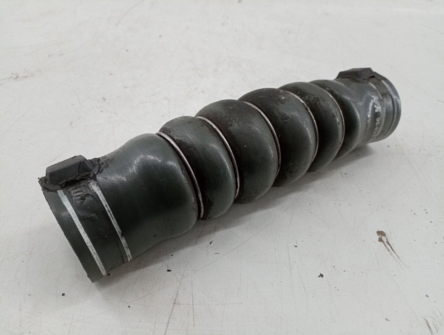Tubagem do Intercooler PEUGEOT 508 SW I (8E_) | 10 - 18 Imagem-2