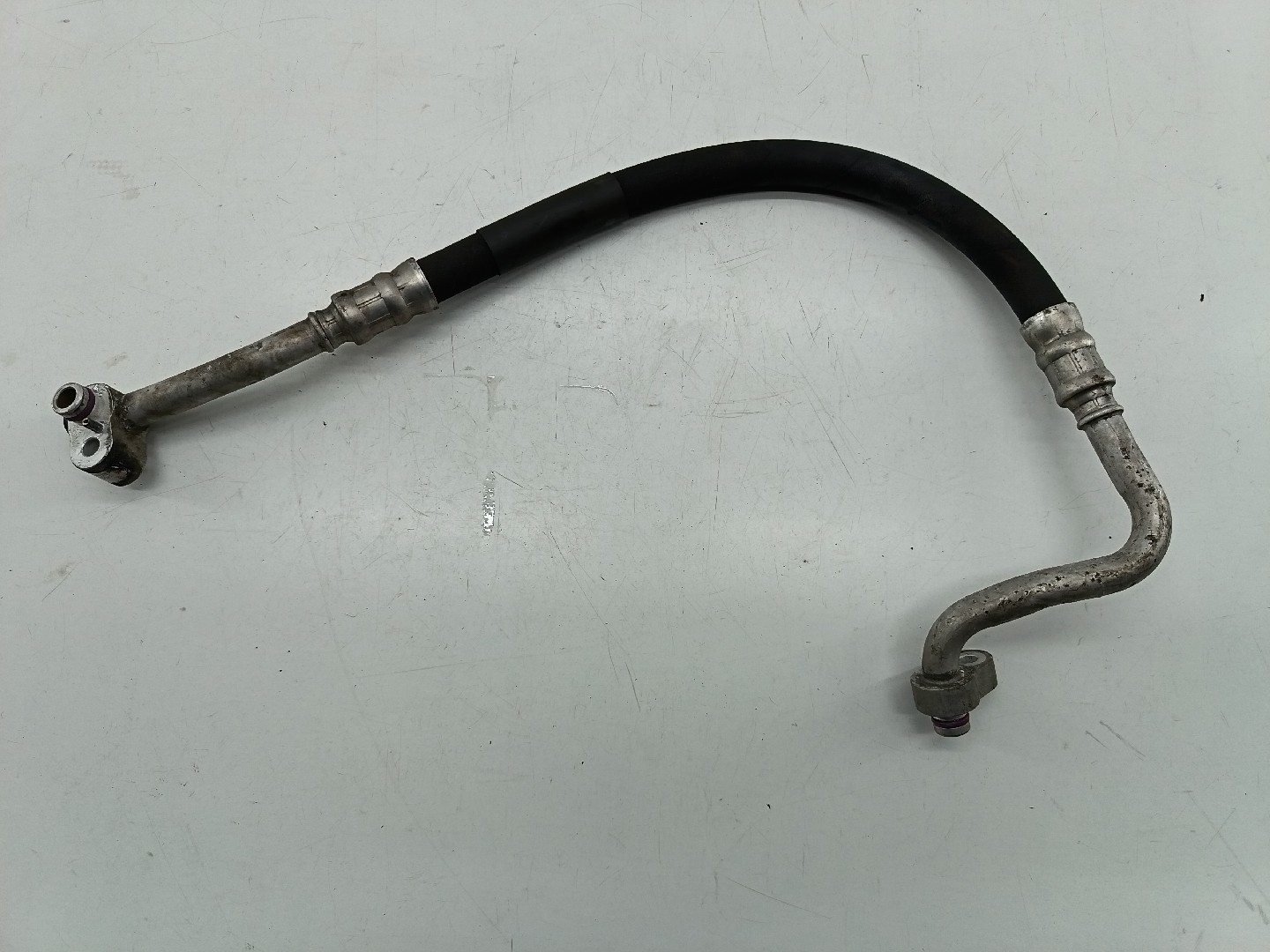 Tubo de Ar condicionado AUDI A3 Sportback (8PA) | 04 - 15