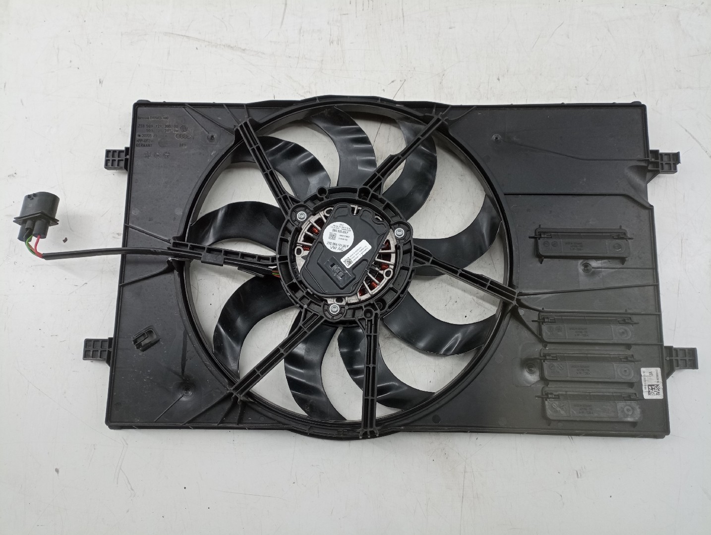 Termo ventilador AUDI A3 Sportback (8YA) | 20 - 