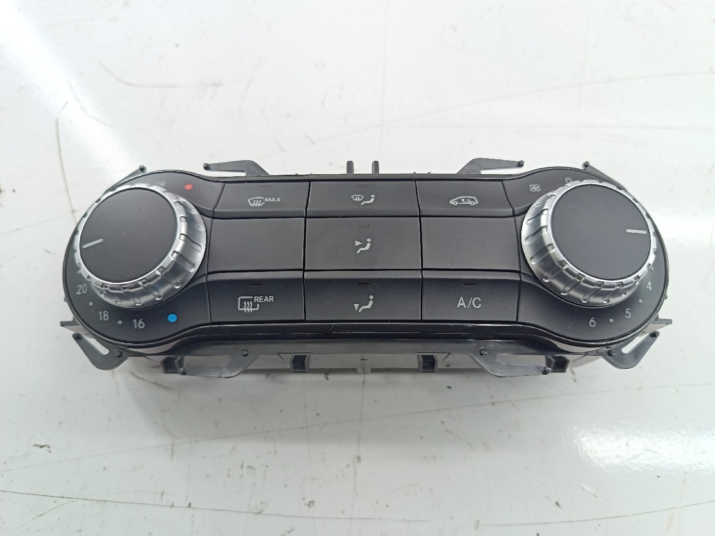 Comando da Sofagem MERCEDES-BENZ A-CLASS (W176) | 12 - 18 Imagem-4