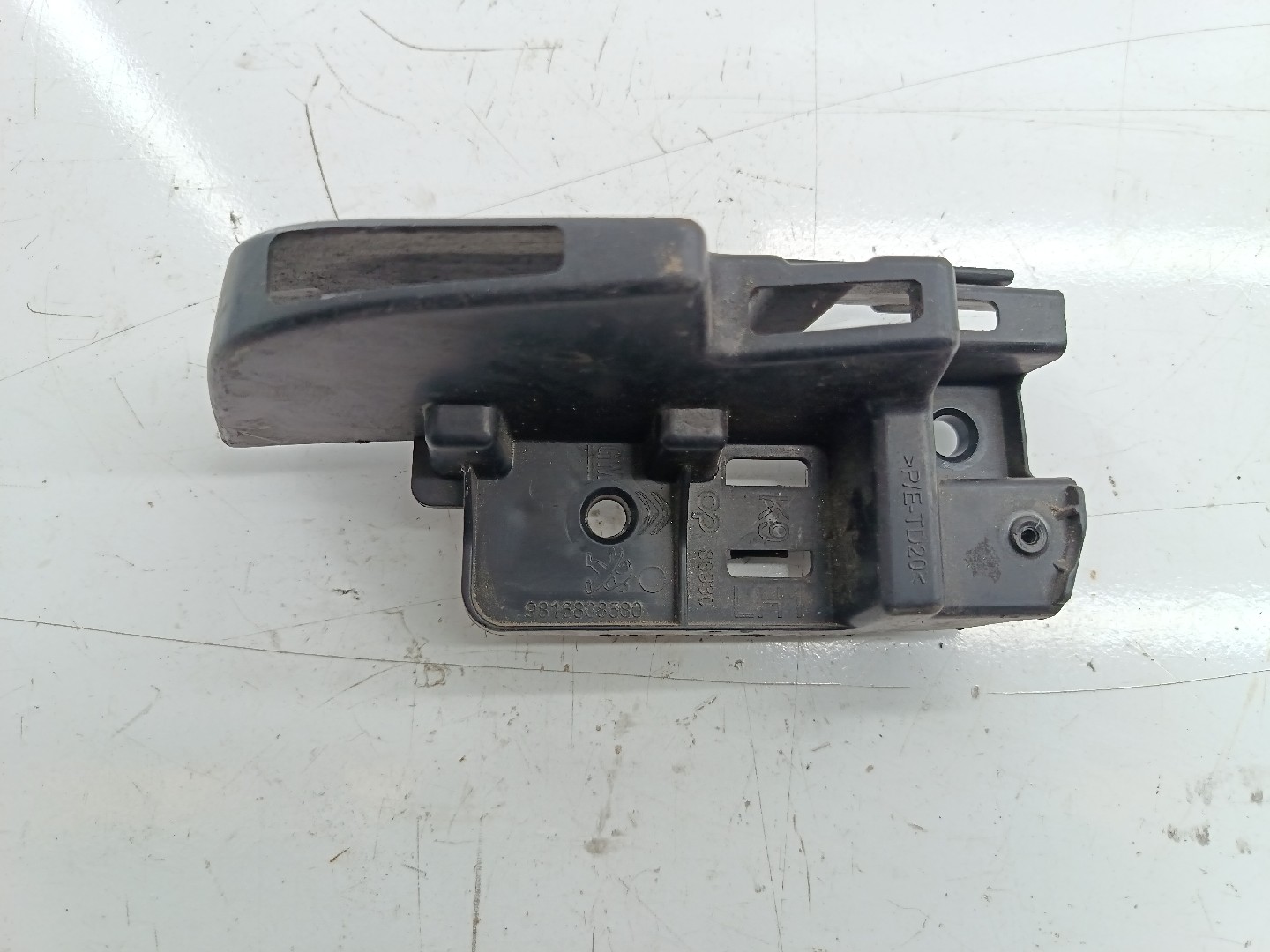 Suporte PEUGEOT PARTNER Caixa (K9) | 18 - 