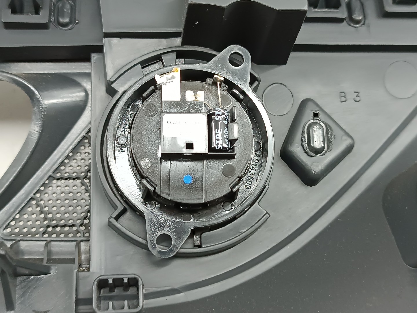 Quartela / forra Porta Tras Direito PEUGEOT 508 SW I (8E_) | 10 - 18 Imagem-4