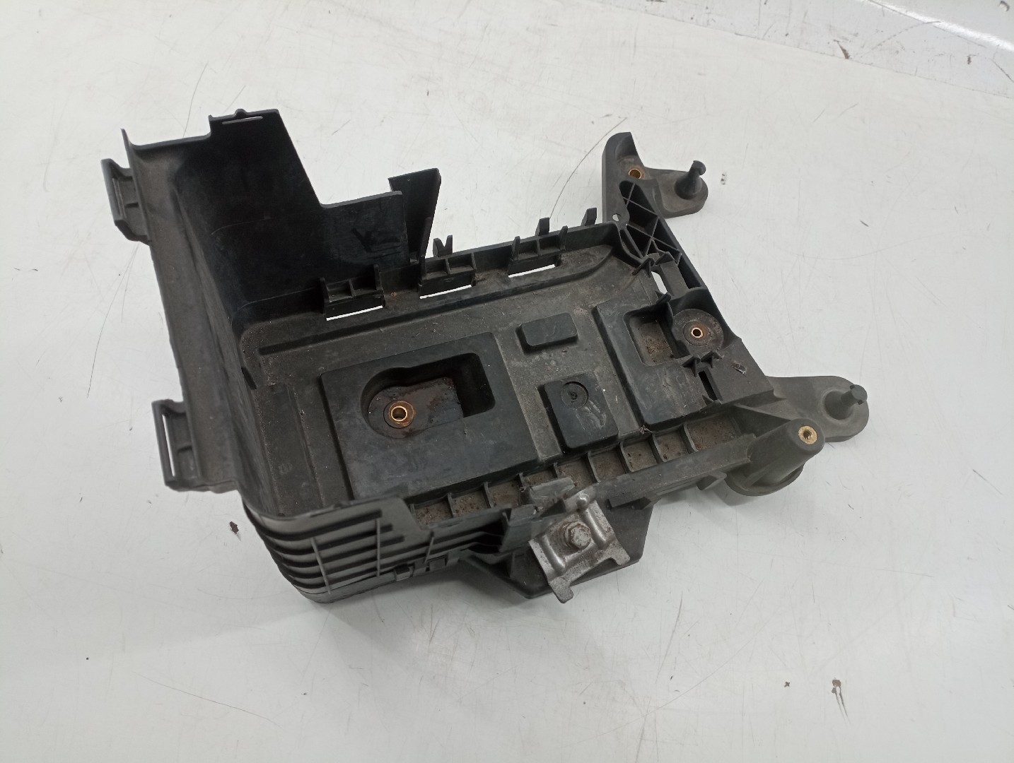 Base de bateria AUDI A3 Sportback (8PA) | 04 - 15 Imagem-2