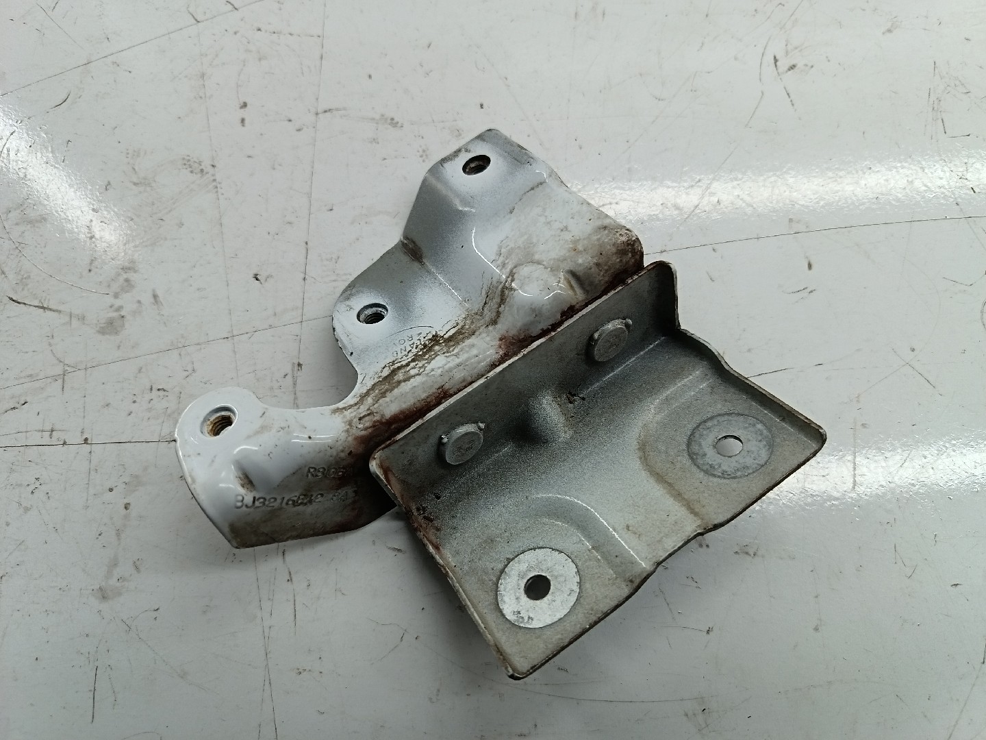 Suporte de montagem de para-choques LAND ROVER RANGE ROVER EVOQUE (L538) | 11 - 