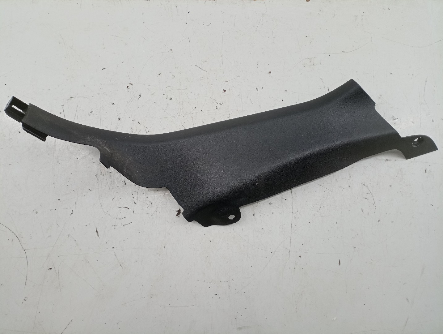 Moldura de pilar AUDI A3 Sportback (8PA) | 04 - 15 Imagem-4