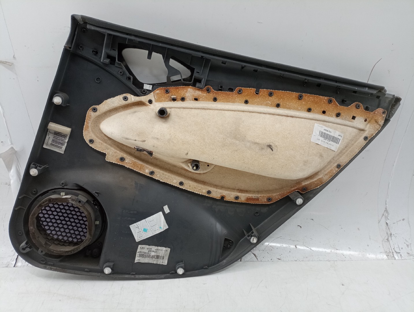 Quartela de porta trás esquerda CITROEN C5 II Break (RE_) | 04 - 