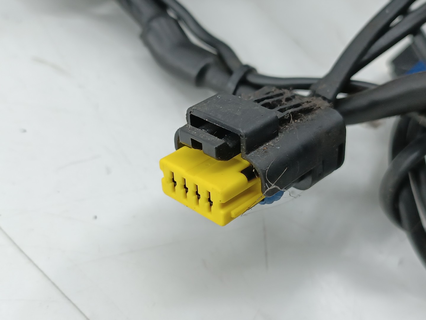 Encaixe cinto traseiro CITROEN C5 II Break (RE_) | 04 -  Imagem-1