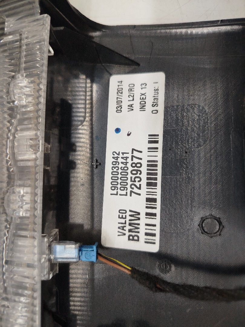 3º Stop BMW 3 (F30, F80) | 11 - 18 Imagem-1